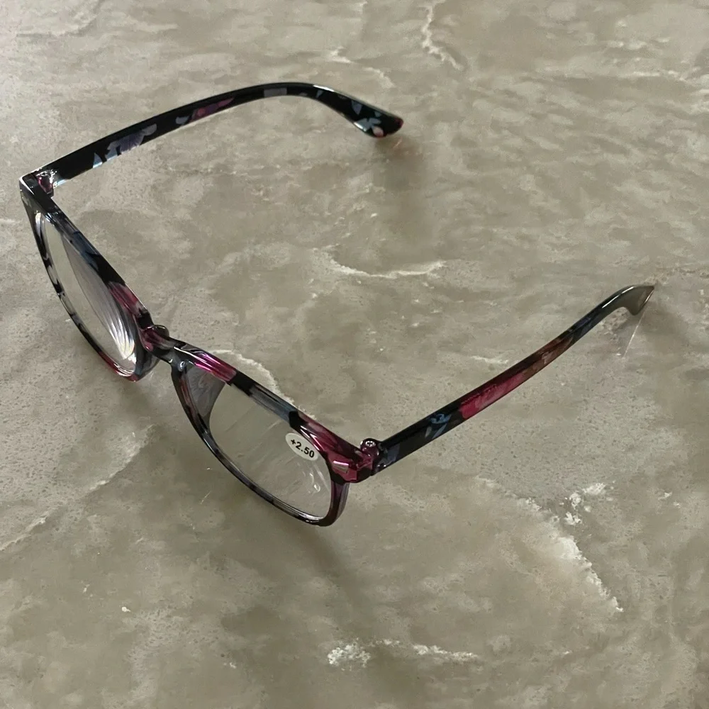 NEW 2.00 readers blue light lens multicolor pop of color soft bridge glasses